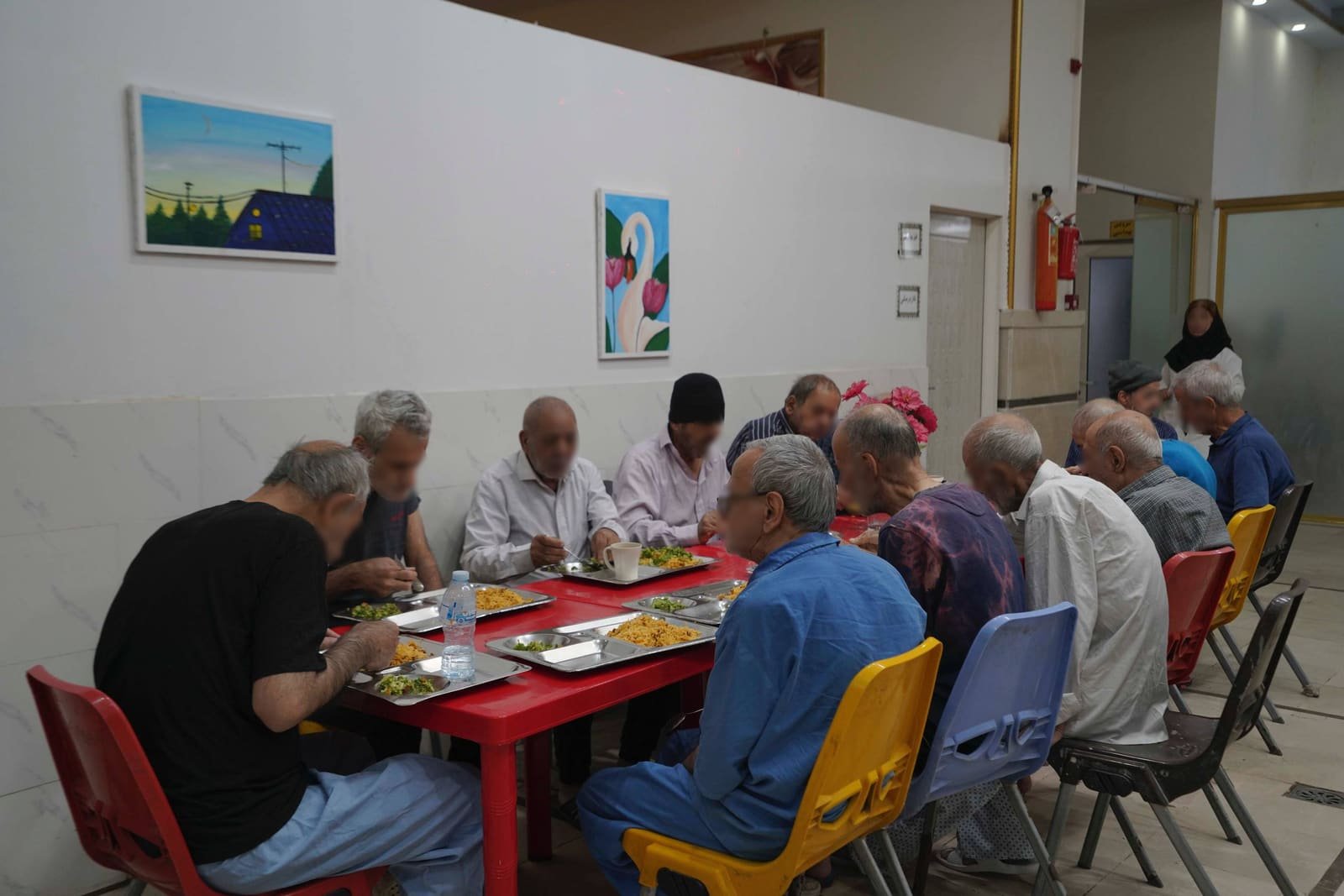 غذا خوردن سالمندان